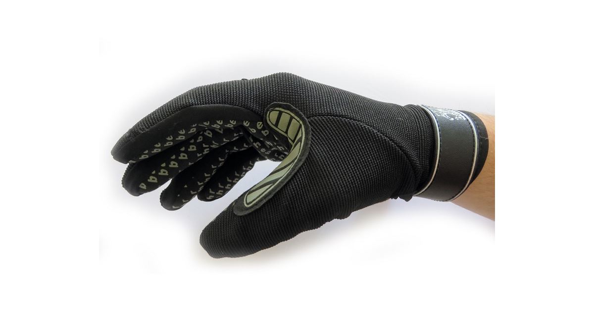 Behr Rukavice Predator Gloves - recenze a zkušenosti