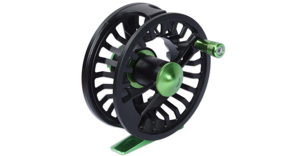 Giants Fishing Naviják Deluxe Fly LA #5/6 - recenze a zkušenosti